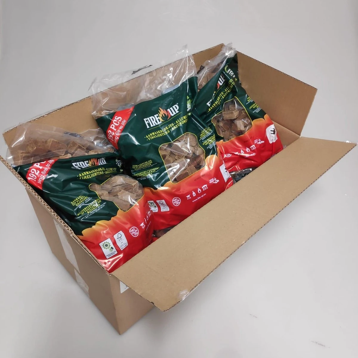 Fire Up Aanmaakbolkjes - Doos Met 6 Zakken 192 Stuks - Totaal 1152 Stuks - Voor Bbq En Openhaard - Voordeelverpakking - Image 4