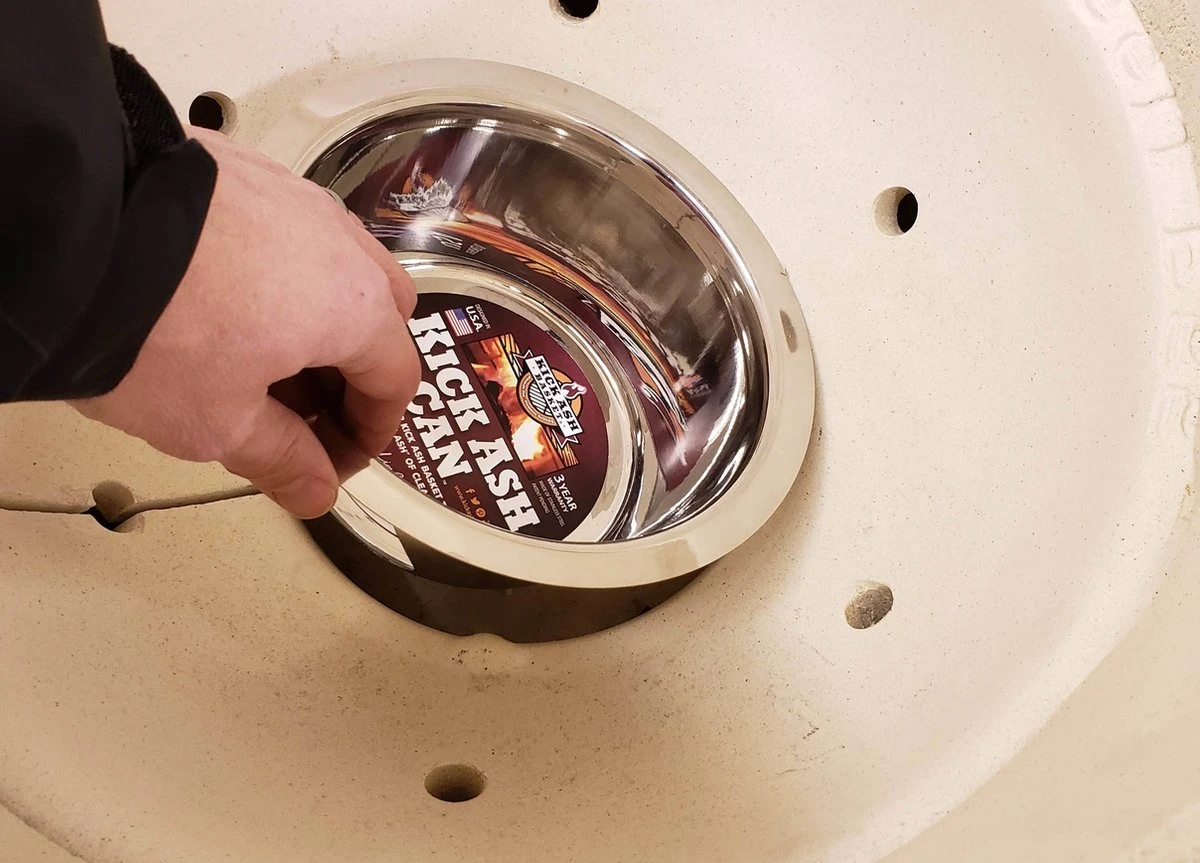 Kick Ash Basket - Big Green Egg Large - Kick Ash Can - As Opvang Pan - Image 4